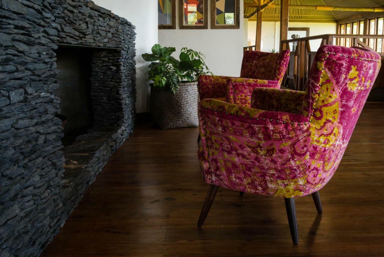 Taasa Lodge Serengeti Extérieur photo
